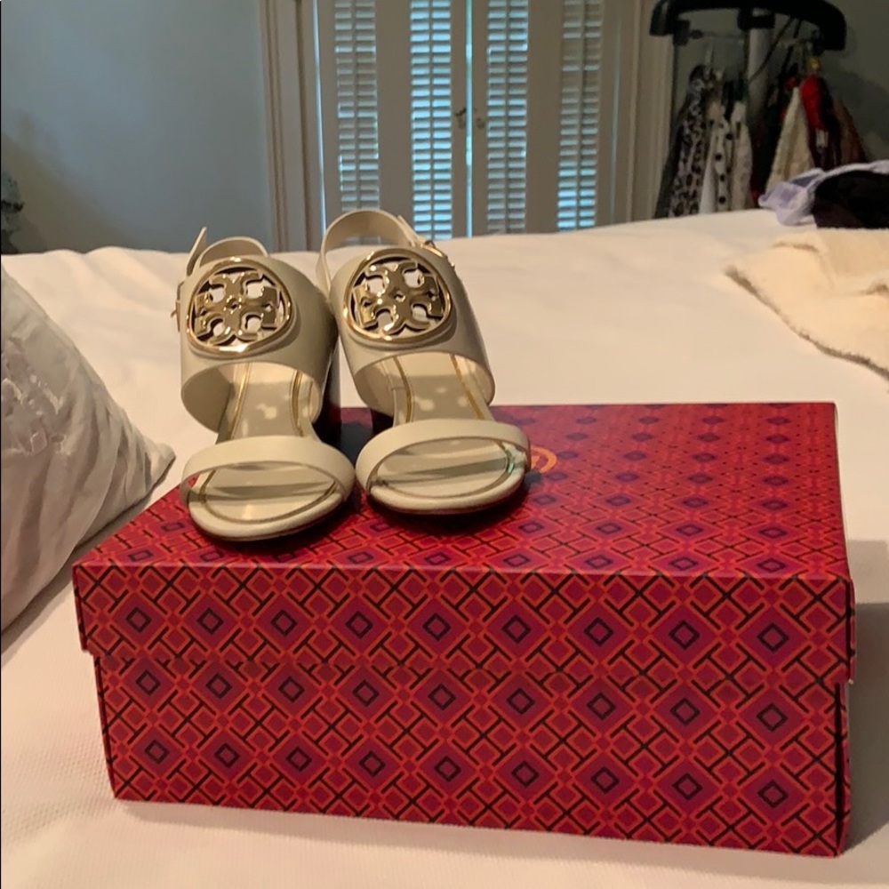 tory burch metal millar wedge